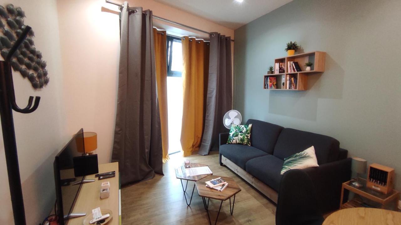 Le Capucin Avec Parking Apartamento